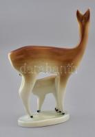 Zsolnay porcelán őzmama a gidájával figura, kézzel festett, jelzett, hibátlan, m: 17,5 cm, h: 13 cm