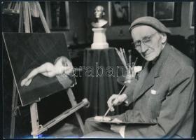 cca 1978 Szemerjai Demeter Károly (1892-1983) fotóművész, szobrász, festő, Tóth Béla pecséttel jelzett fotója, 9,5×13,5 cm