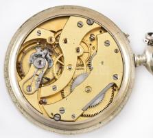 Alex Hüning Gen?ve zsebóra fém tokkal, számlapon kis elszineződés, működő, jó állapotban. Hozzá fém ...