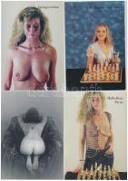 42 db modern sakk motívumú képeslap: erotikusak is / 42 modern chess motive postcards: some erotic too