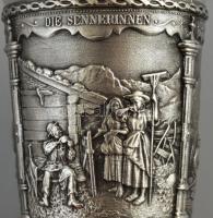 "SKS zinn" készlet, 6 db pohár + 1 db kiöntő, jó állapotban, eredeti dobozában + 2 db pohá...