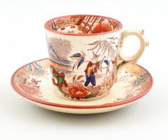 Kínai antik fajansz teás csésze. Kézzel festett, jelzett, repedéssel a csészén. d: 6 cm, d: 12 cm