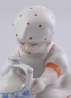 Zsolnay porcelán kislány korsóval, kézzel festett, jelzett, hibátlan, m:7,5 cm (tervező:Sinkó András...