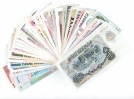 144db-os hajtatlan bankjegy tétel a világ minden tájáról T:I,I- 144pcs of unfolded banknotes lot fro...