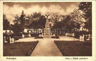 1933 Budapest XVII. Rákosliget, park a Hősök szobrával, emlékmű. Özv. Korényi Imréné kiadása (EK)