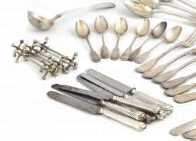 Krupp Berndorf alpakka evőeszköz készlet, 43 db, jelzettek, 6 db kanál, 6 db kis kanál, 6 db kés, 6 ...