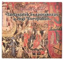 Endrei Walter- Zolnay László: Társasjáték és szórakozás a régi Európában. Bp, 1986, Corvina. Fekete-fehér és színes képekkel gazdagon illusztrálva. Egészvászon kötésben, papír védőborítóban, szép állapotban.