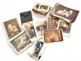 Vegyes fotó tétel, különböző témákban és méretekben