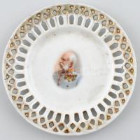 Ferenc József császár arcképével díszített áttört porcelán tányér. Matricás, jelzett, kopásokkal. d: 12 cm
