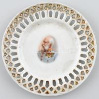 Ferenc József császár arcképével díszített áttört porcelán tányér. Matricás, jelzett, kopásokkal. d: 12 cm