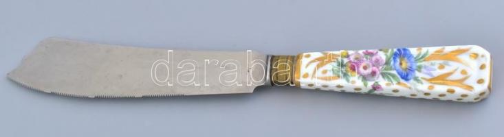 Limoges porcelán süteményes tál és porcelán nyelű kés. Részben kézzel festett, jelzett, kevés kopáss...