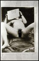 cca 1940 Befogadón várakozva, erotikus felvételek, Fekete György (1904-1990) budapesti fényképész hagyatékából 4 db NEGATÍV, 24x36 mm