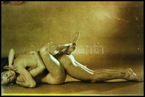 cca 1980 Örömszerző formációs gyakorlatok, szolidan erotikus felvételek, 12 db vintage NEGATÍV, 24x3...