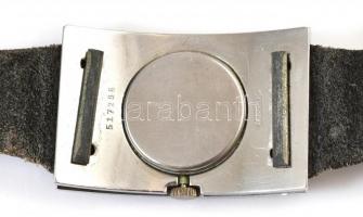 Jaeger kézi felhúzós karóra (jelzett) a Pierre Cardin számára. 5x3 cm. Fém tokkal, működő állapotban...