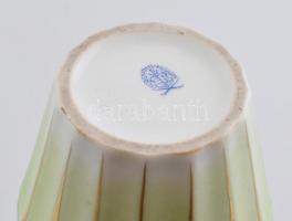 Herendi Viktória mintás váza, kézzel festett, jelzett, kis kopásokkal, m: 19 cm