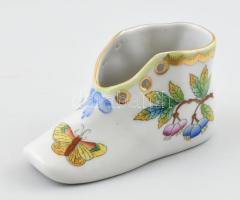Herendi Viktória mintás cipőcske, kézzel festett, jelzett, apró kopásokkal. h: 10 cm, m: 5 cm