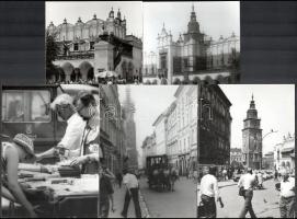 cca 1960-1980 Krakkó, főtér, városi életképek, 5 db fotó, 18x13 cm