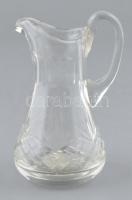 Kis üveg kiöntő, metszett, apró csorbával, m: 9,5 cm