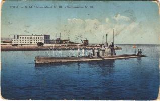 SM U-3 (U-III) Germania-típusú Osztrák-Magyar Haditengerészeti tengeralattjáró, matrózokkal a fedélzeten / SM Unterseeboot N. III. K.u.K. Kriegsmarine (U-Boot) / Sottomarino N. III. / WWI Austro-Hungarian Navy Germania class submarine, mariners, naval flag, U-boat. G. Fano Photochrom 1912/13. (kopott sarkak / worn corners)
