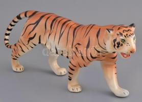 Tigris porcelán figura kézzel festett, jelzés nélkül, kis kopással 38 cm