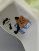 Aquincumi porcelán macis kislány figura, jelzett, kézzel festett, hibátlan  m:14cm