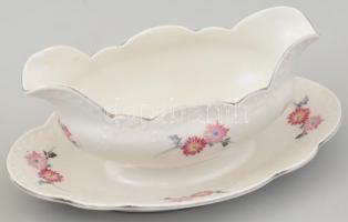 Zsolnay étkészlet. Matricás, jelzett, egy mély tányér hiány, néhány kisebb mázhiba, kopottak