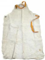 Hegesztő védőfelszerelés, kar, törzs, 2 db kézvédő hőállókesztyű pár, változó állapotban, különféle ...