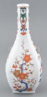 Japán tradicionális virágmintás váza, részben kézzel festett, jelzett, hibátlan. m: 24 cm