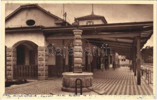 1937 Balatonalmádi, MÁV nagyállomás, vasútállomás, ivókút