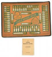 1942 Szóló bridzs játék eredeti dobozában, használati utasítással, ismertető füzettel. Kicsit hiányos, a dobozon sérülésekkel. 36x26 cm