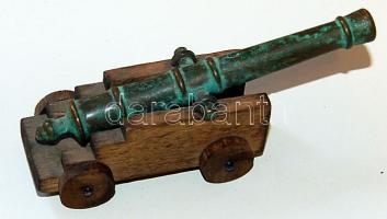 Régi kis játékágyú