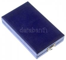 1951. "Közbiztonsági Érem" ezüst fokozata a karhatalom tagjai részére tokban T:2
Hungary ...