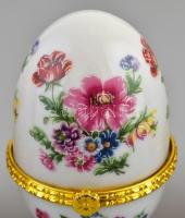 3 db porcelán tojás virág mintákkal. Matricásak, jelzés nélkül, hibátlanok. 9 cm