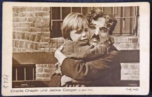 Kb 540 db régi külföldi szinész képeslap sok jobbal közte több Chaplin, Jackie Coogan, Greta Garbo, ...