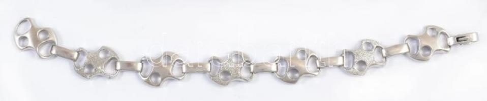 Ezüst(Ag) fantáziamintás karkötő, jelzett, h: 19,5 cm, nettó: 26,63 g