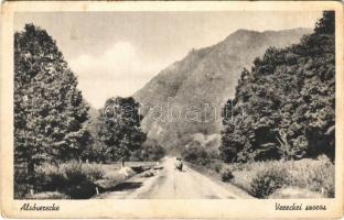 1943 Alsóverecke, Niznije Verecki, Nizsnyi Vorota, Nyzhni Vorota; Vereckei-szoros / Veretsky Pass / mountain pass, gorge (Rb)