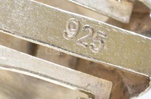 Ezüst(Ag) négyzet alakú fülklipsz, jelzett, 3×3 cm, nettó: 15,52 g