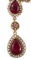 Aranyozott ezüst(Ag) nyakék, gránát kövekkel kirakva, jelzett, h: 51 cm, bruttó: 73,58 g