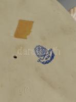 Herendi nagy méretű fésülködő akt. Formaterv: Lux Elek. Kézzel festett, jelzett, hibátlan. m: 37 cm