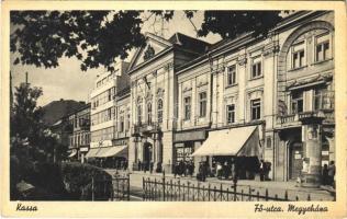 1939 Kassa, Kosice; Fő utca, megyeház, hirdetőoszlop, Freudenfeld Oszkár hentes üzlete / main street, county hall, shops