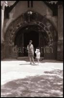 cca 1960-1980 Rákoskeresztúr, Ráckeve, Kőbánya, stb. kirándulás, nyaralás, fotónegatív kisfilmek 9 d...