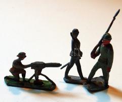 3 db ólomkatona / 3 lead-soldiers