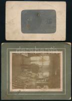cca 1900 össz. 2 db MÁV vasutasokat megörökítő fotó és fotólap kopott, foltos, törésnyomokkal, 13x8,5 és 11x7,5 cm