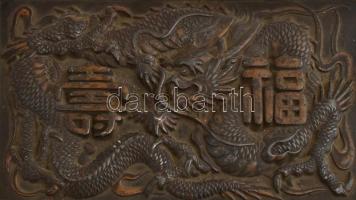 Kínai feliratos, sárkányos fém doboz. Jelzés nélkül. / Chinese box with dragon and inscription 15x8x...