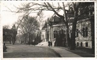 1944 Budapest XIV. Városliget, Korcsolyacsarnok bejárata. photo (EK)