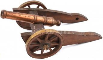 3 db fém-fa ágyú, jó állapotban, h: 3, 12 és 22 cm