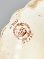 Spring W A A & Co. angol fajansz süteményes kínáló, részben kézzel festett, jelzett, mázrepedése...