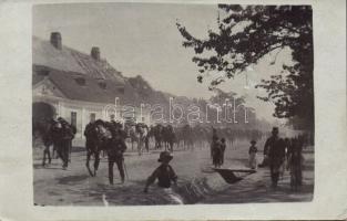 1908 Magyar jatonák átvonulása Pilisvörösváron Photo