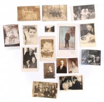 cca 1881-1964 Régi fotó tétel, közte színezett keményhátú fotók, portrék, fotólapok, összesen 35 db,...