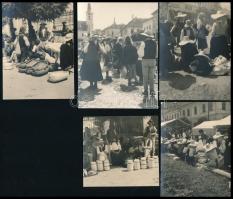 cca 1940 Vásári életképek Erdélyből, Kozák Andor felvételei, 5 db fotó, 8,5x8 cm és 12x9 cm közötti méretben